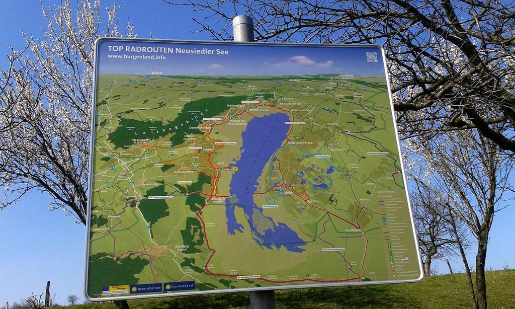 Appartementhaus Freiler Mörbisch am See Екстериор снимка